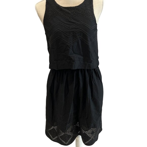 Gap Black Sleeveless Embroidered Crochet Sundress With Geometric Design Size 4 C - Picture 1 of 12
